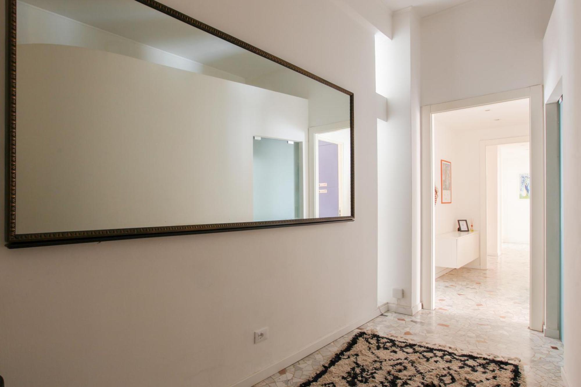 Hacca Collection - 3br Bocconi-navigli