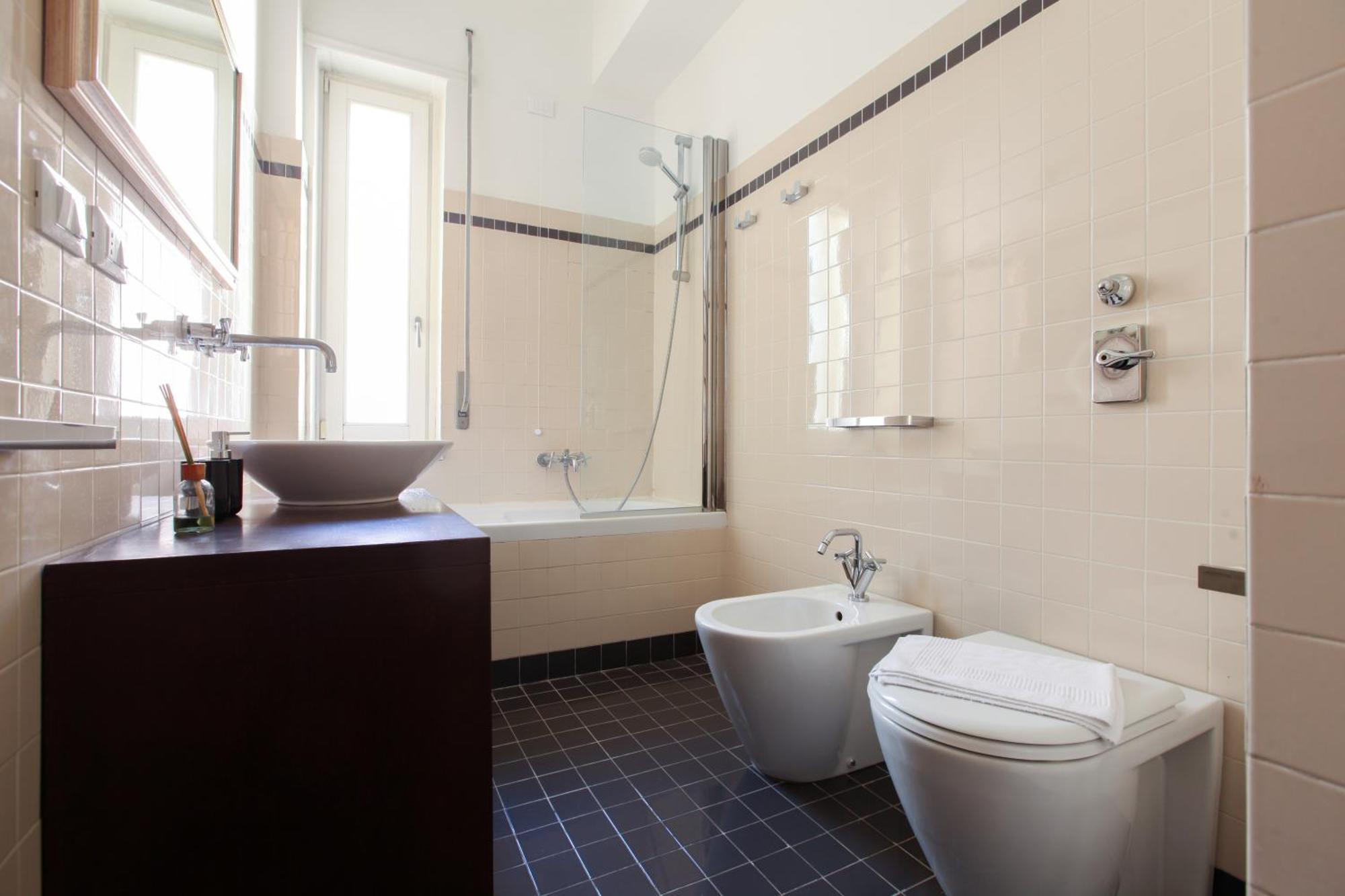 Hacca Collection - 3br Bocconi-navigli Apartment Milan