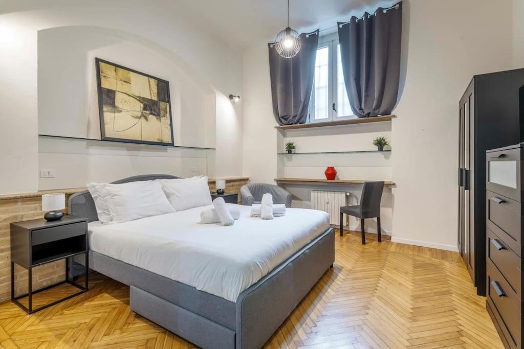 Comfortable 3 Bedrooms Few Steps From Duomo Apartment Mailand