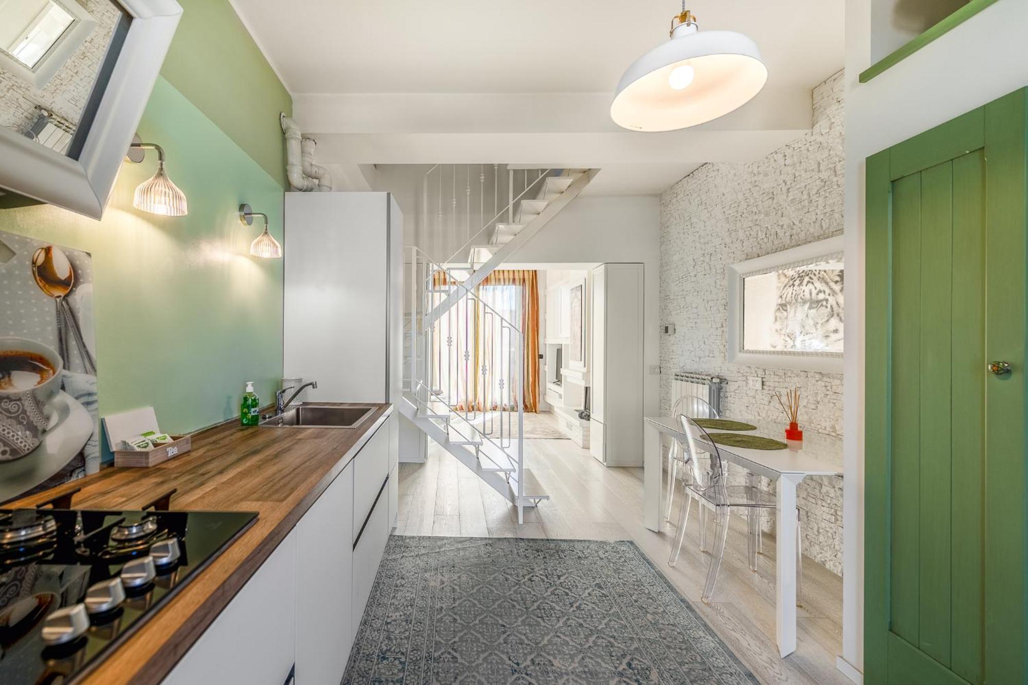 Bright Loft - Free Private Parking Mailand