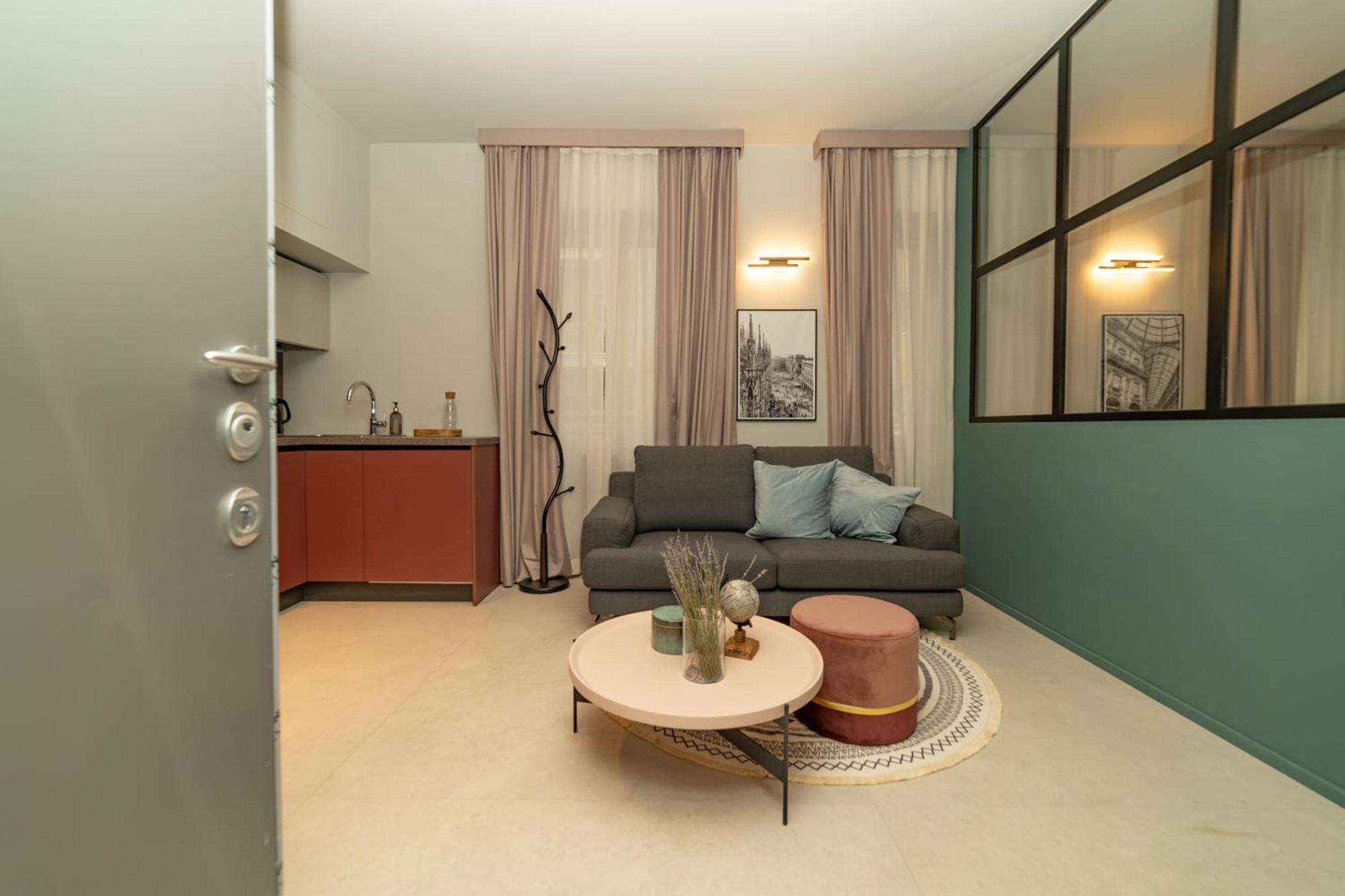 Intrho Luxury Flat - Porta Venezia Apartment *