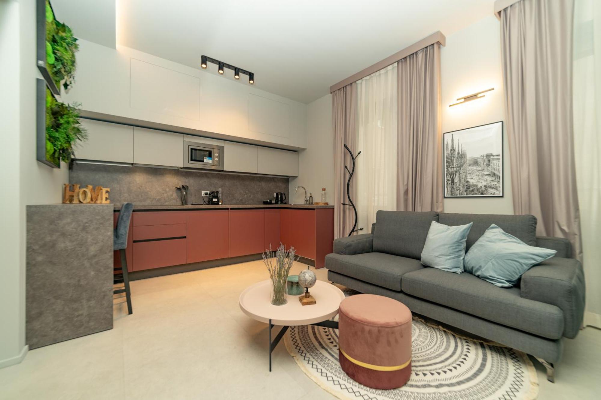 Intrho Luxury Flat - Porta Venezia Apartment *