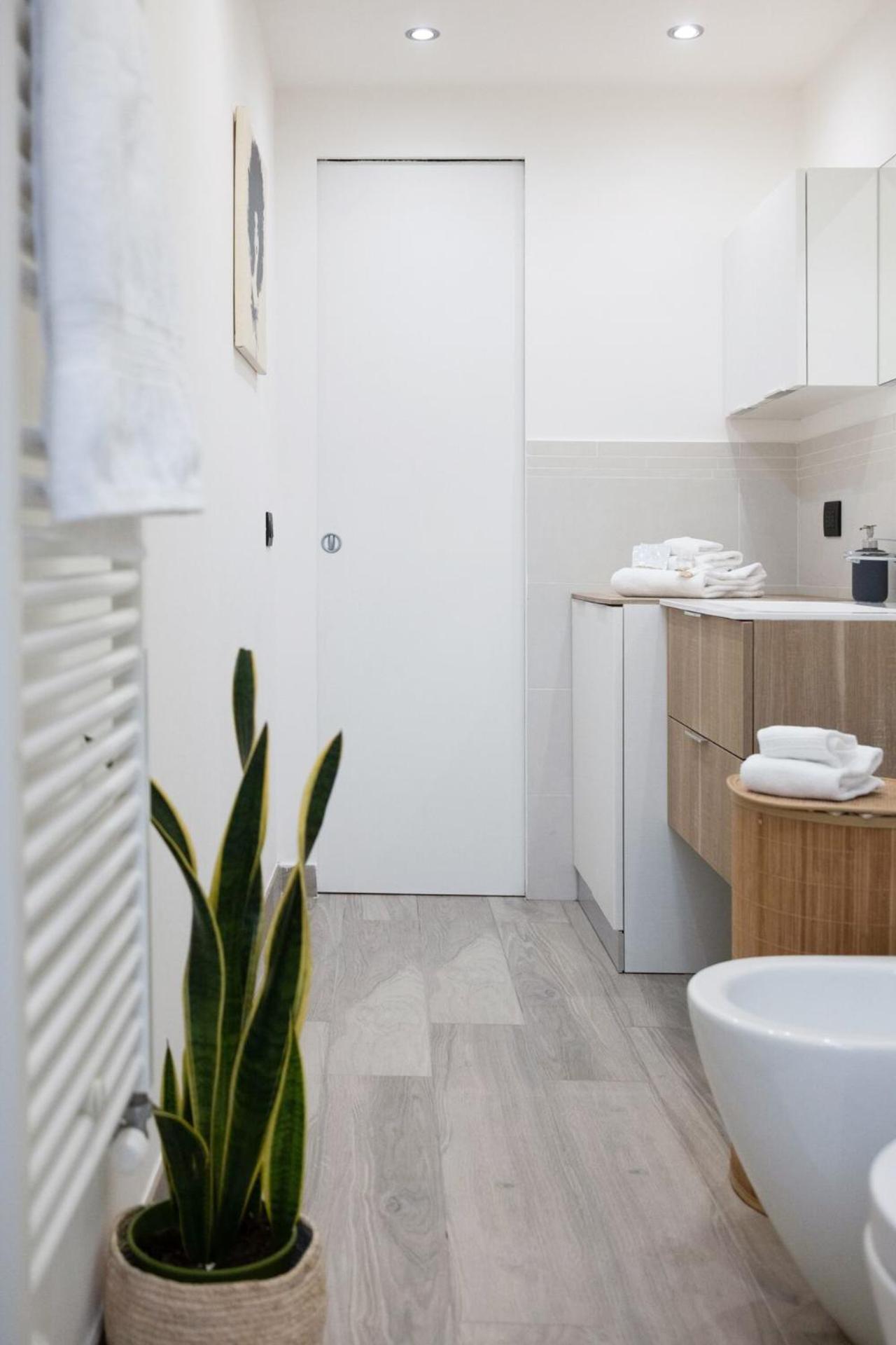 M4 Tolstoj - Vicino Navigli E Duomo Apartment *