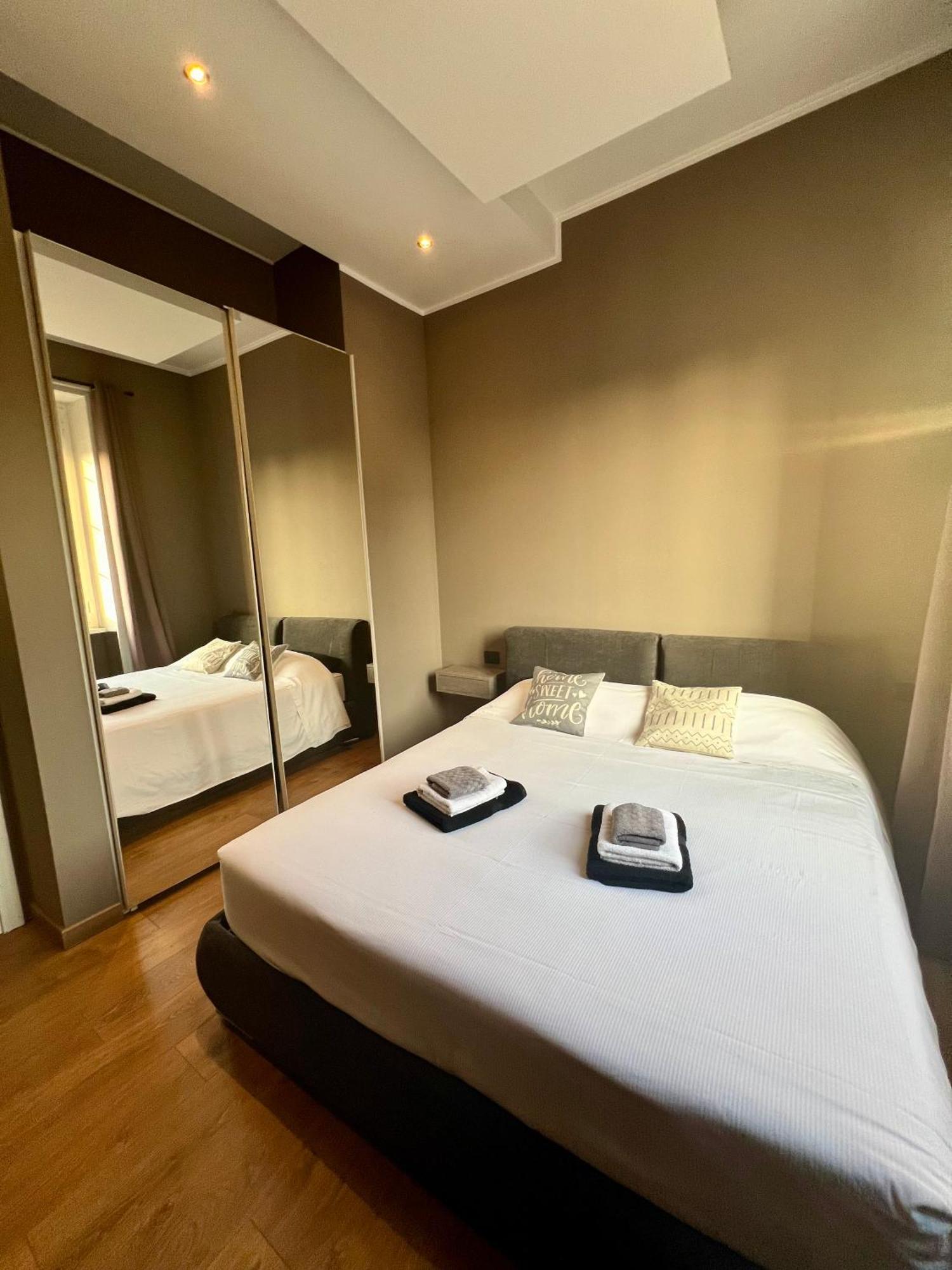 New Luxury Stunning Bilo In The Heart Of Moscova Apartment Mailand