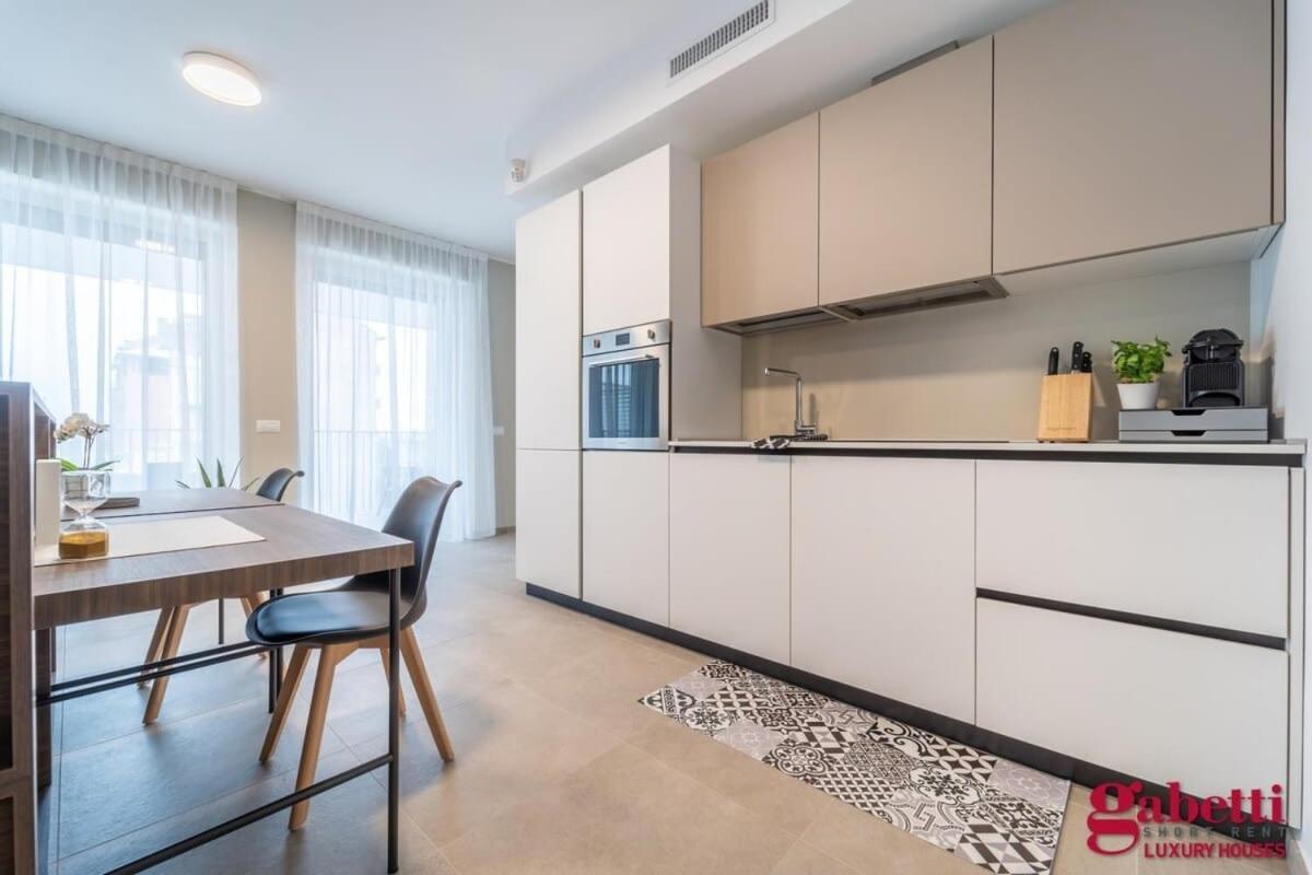 Stilicone 15 - Luxury Apt 3d * Milan