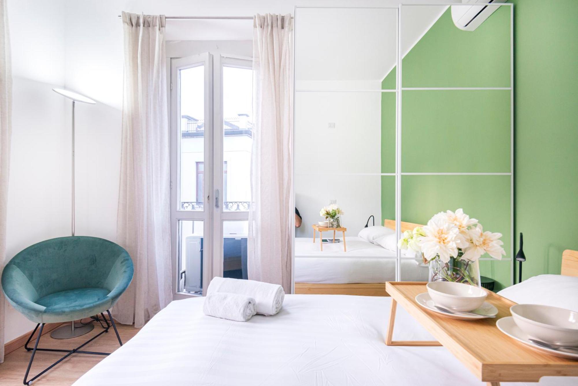 Amazing Flat Near Duomo & Colonne Di San Lorenzo By Easylife Milão