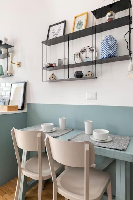 New Elegant Flat 3 Min From Station. Apartamento