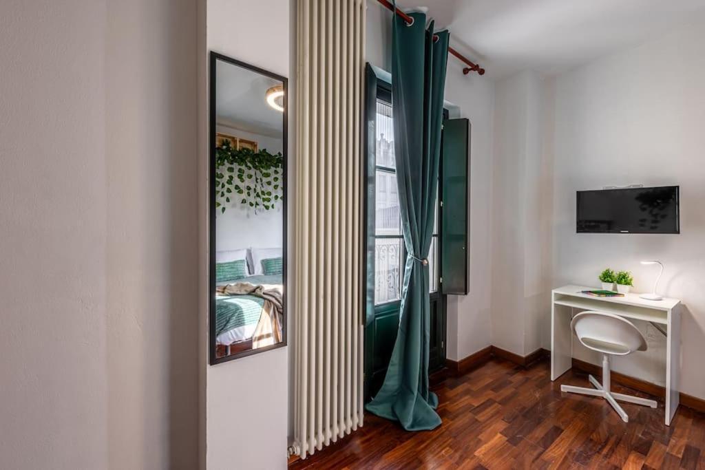 Close To Duomo Lovely City Center Flat Mailand