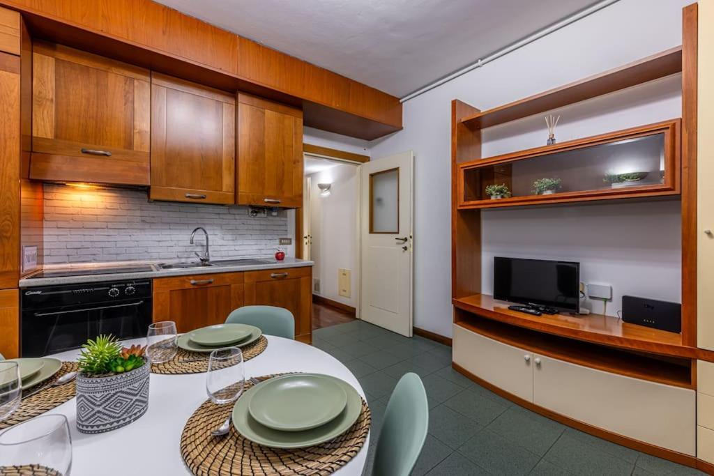 Apartment Close To Duomo Lovely City Center Flat *