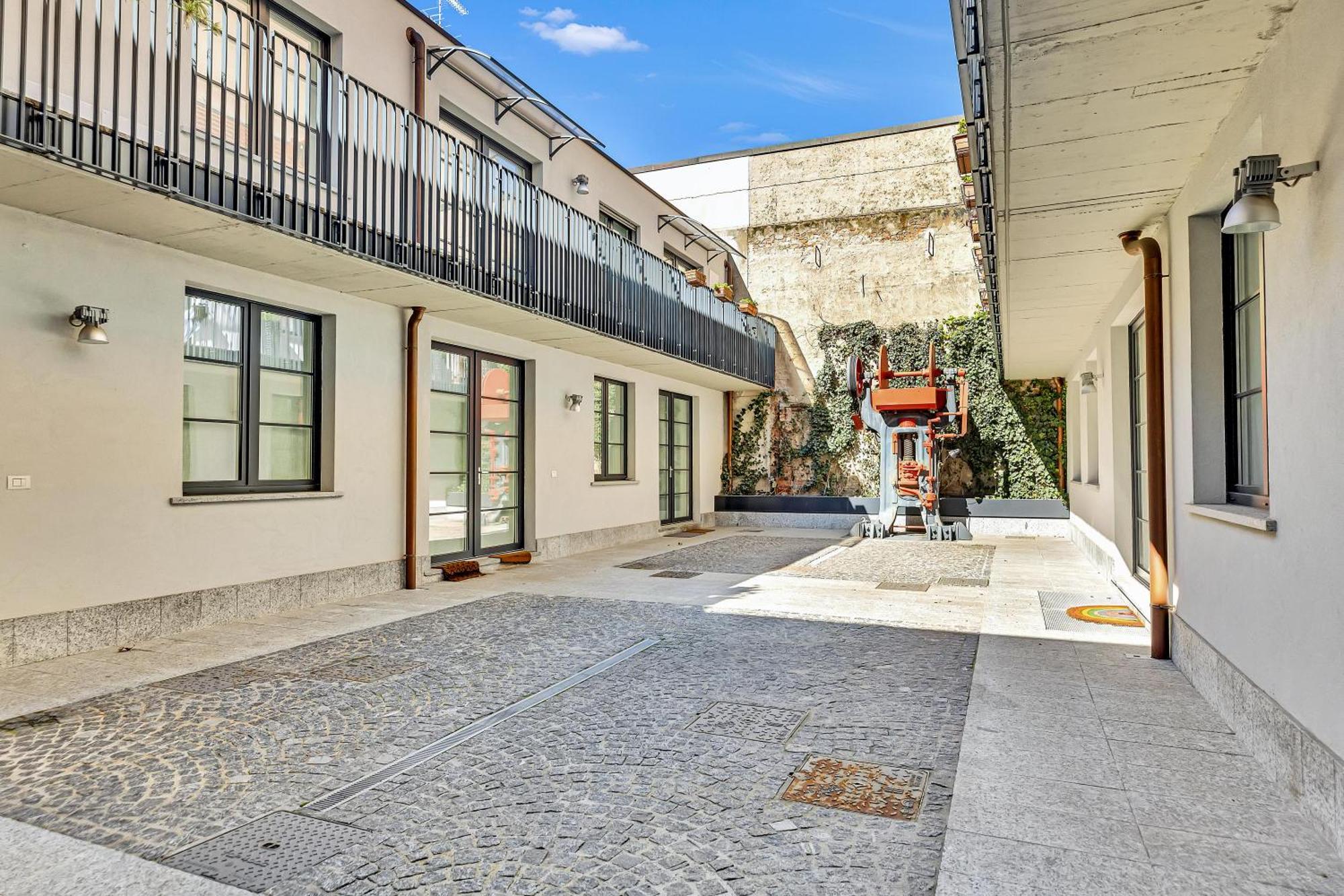 Ferienhaus Design & Comfort - Loft In Milan's Historic Center *