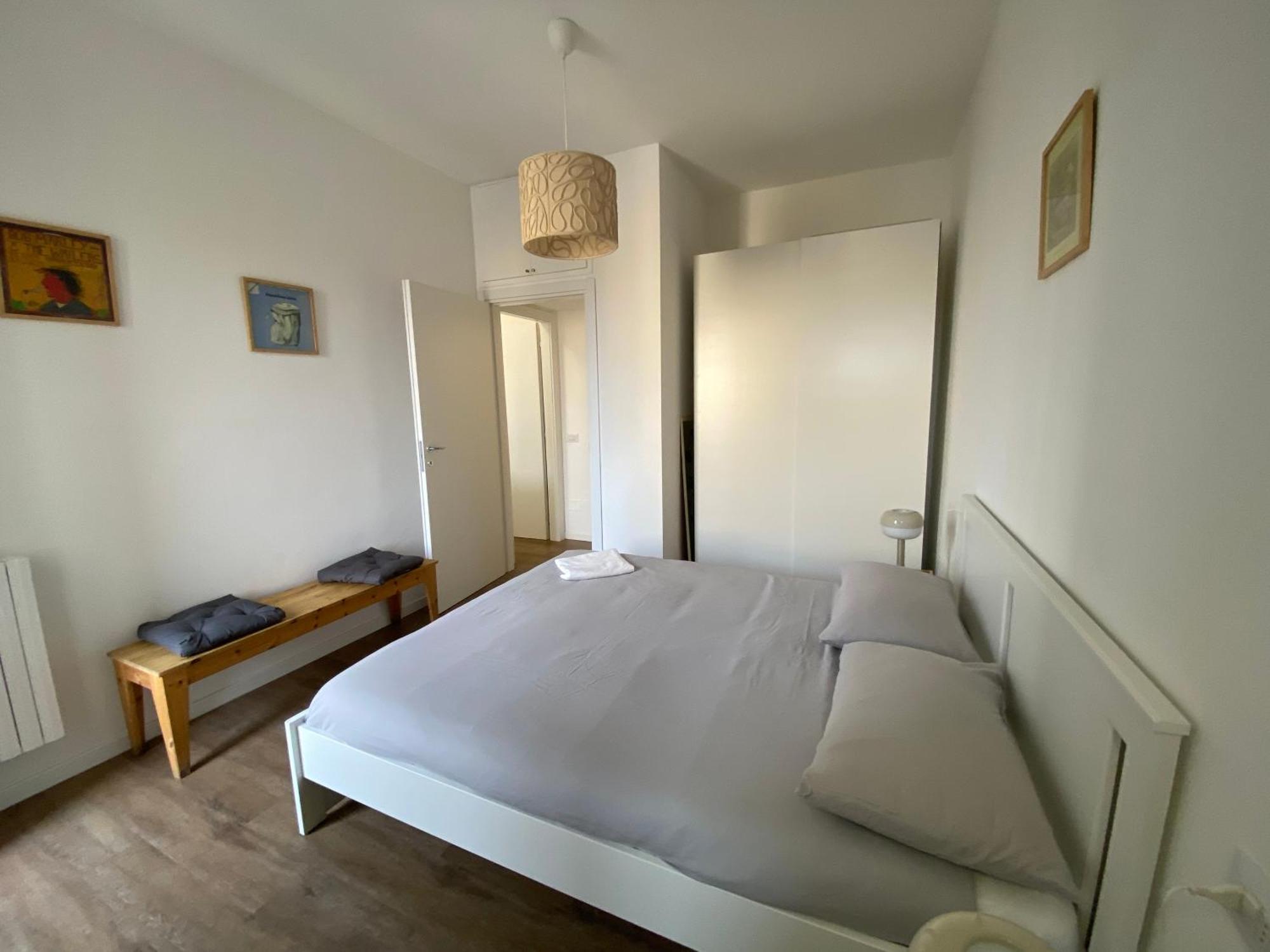 Daniela's Spazioso Ai Navigli Apartamento
