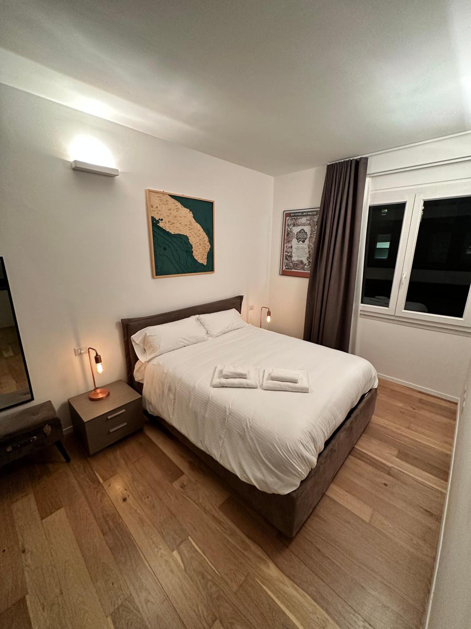 Xenia - Cozy Two-room In Station Apartment