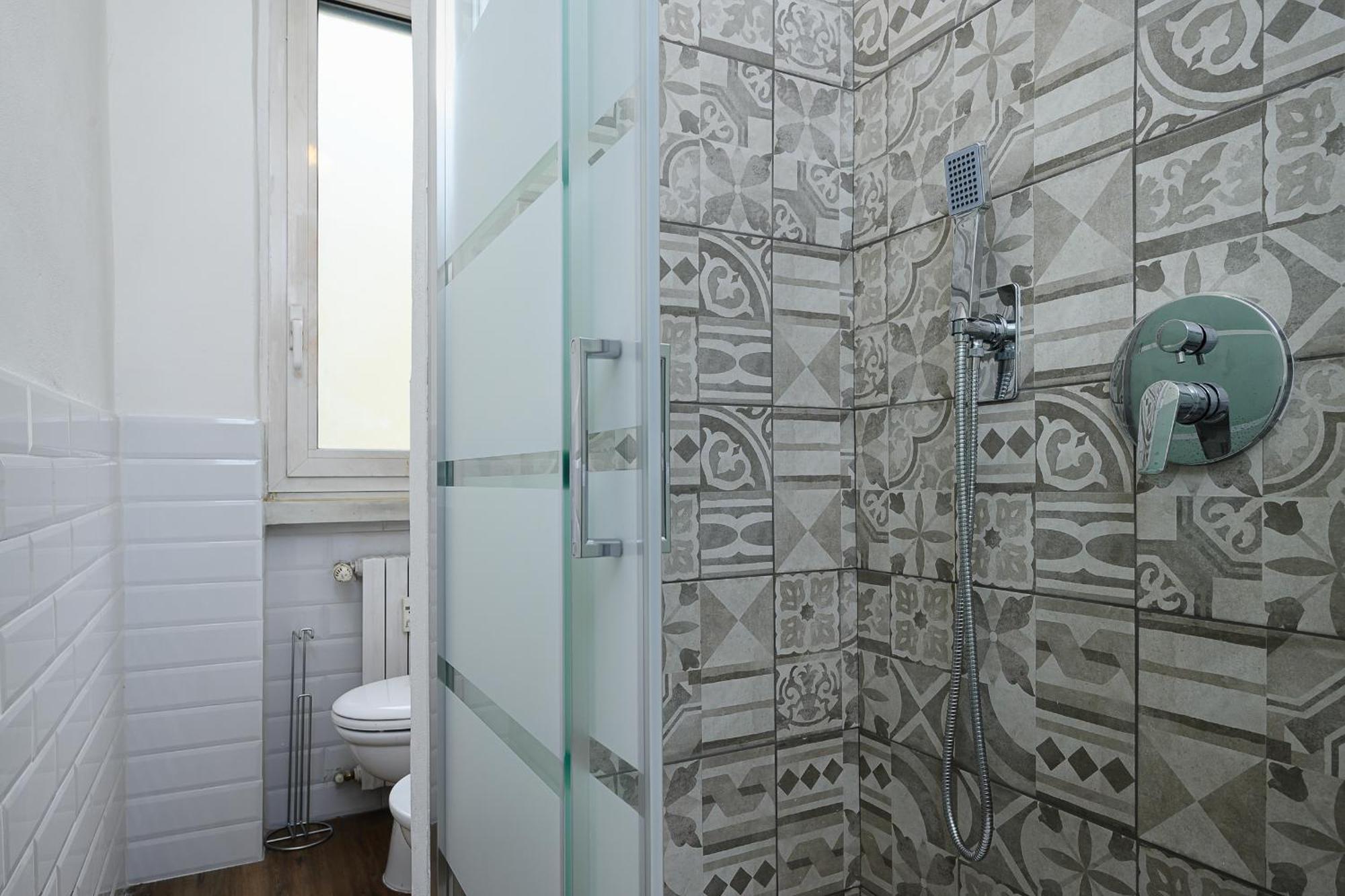 Apartment Sebino 8 - Monolocale Cool Milan