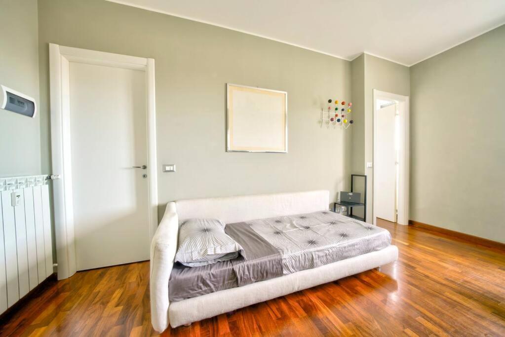 Station - Fashion Design Rooftop Apartment *