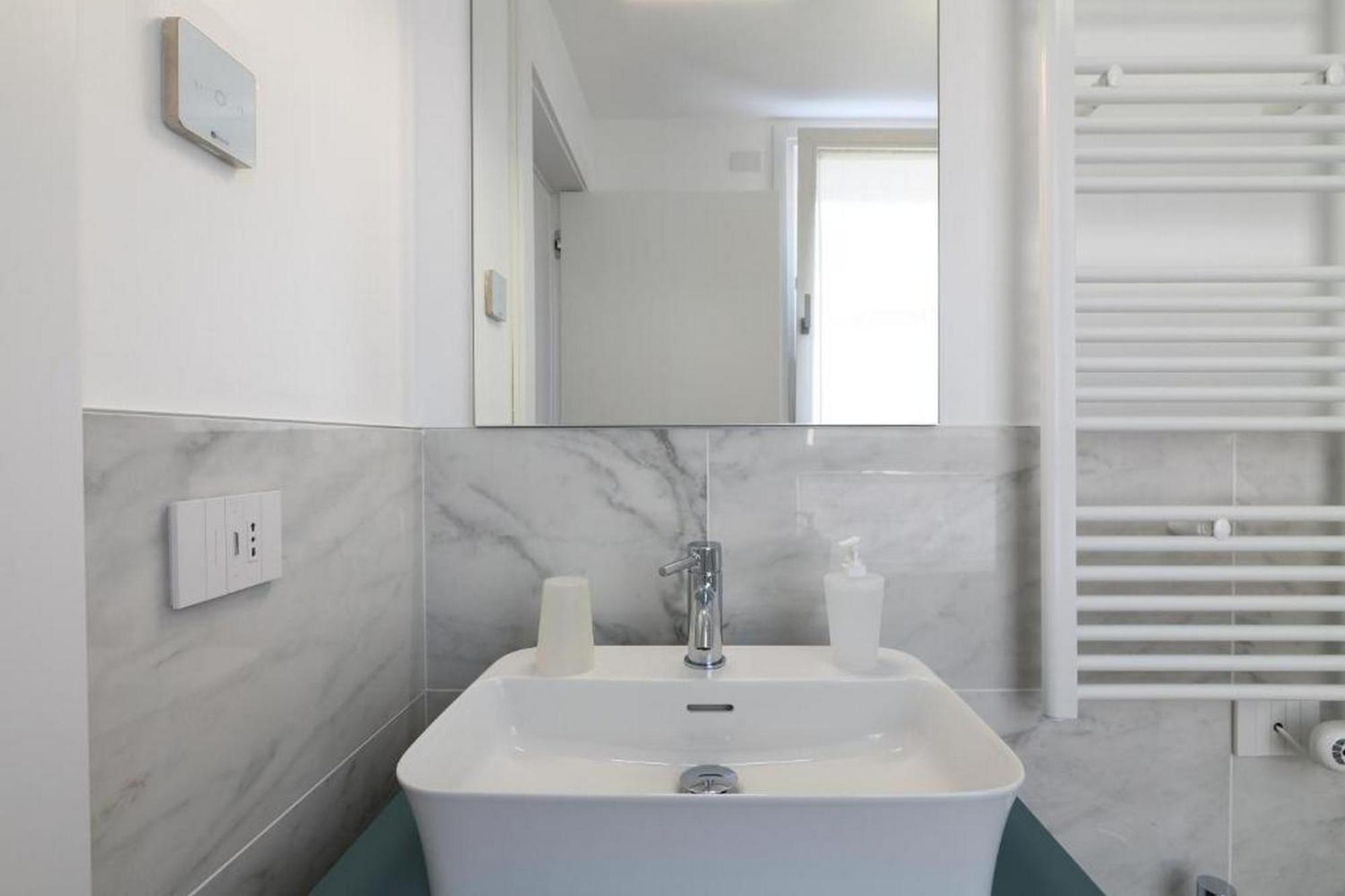 Lovely Terrace - Porta Romana District *