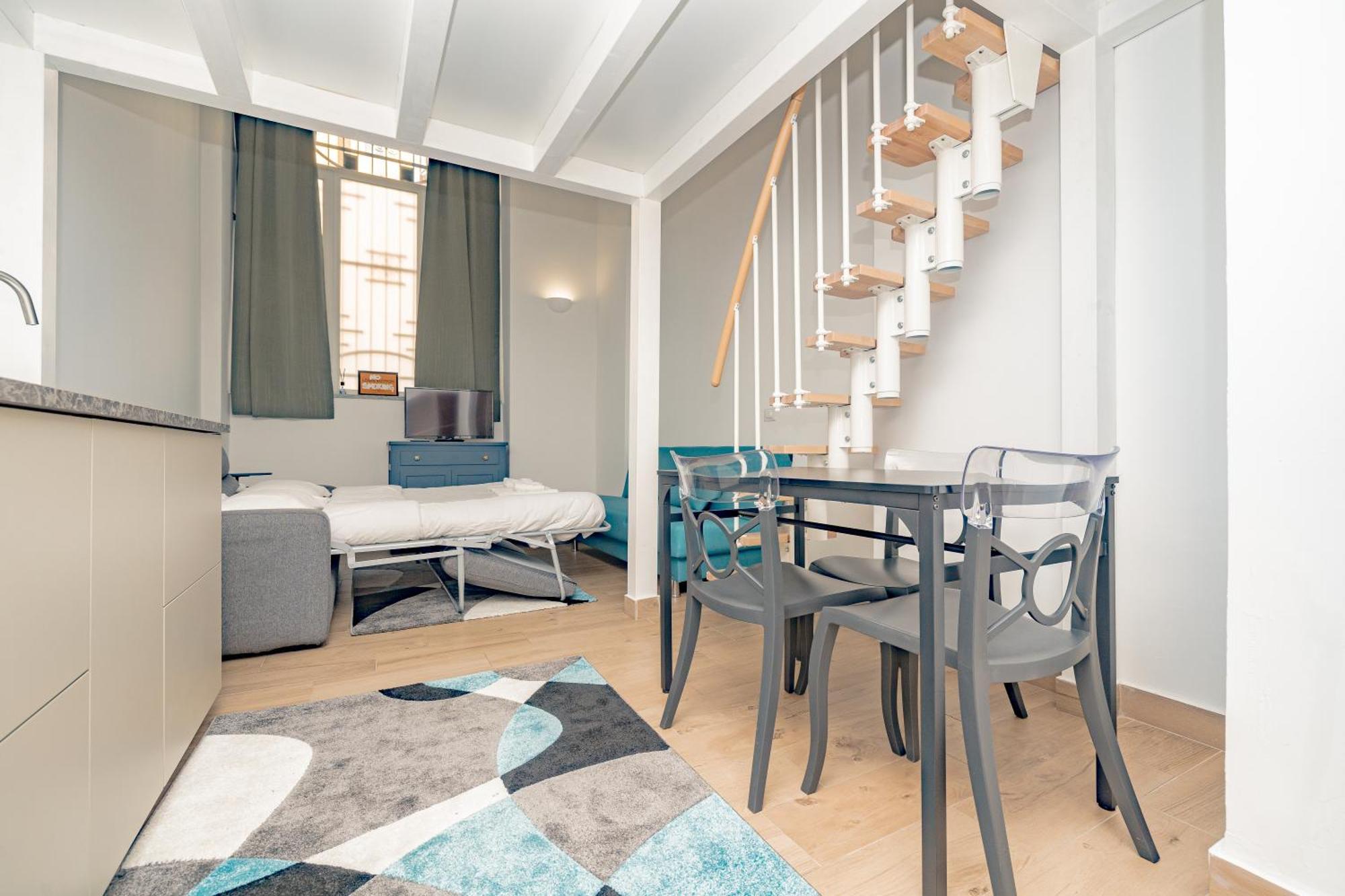 Barbara's House - Navigli - 2 Km From Duomo *