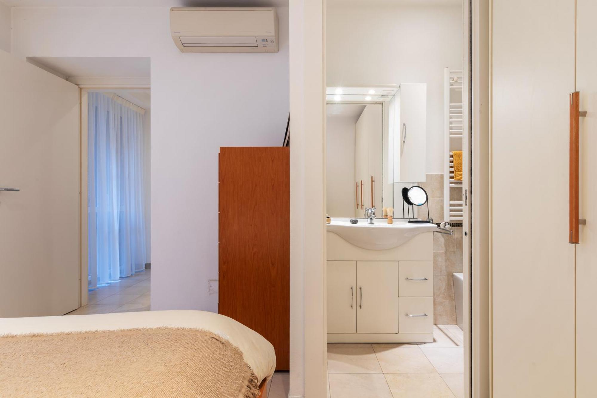 Apartment Lecco Flexyrent A.c. *