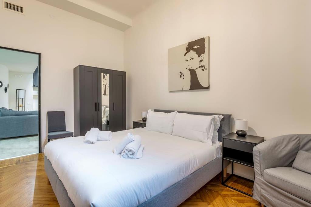 Comfortable 3 Bedrooms Few Steps From Duomo Mailand