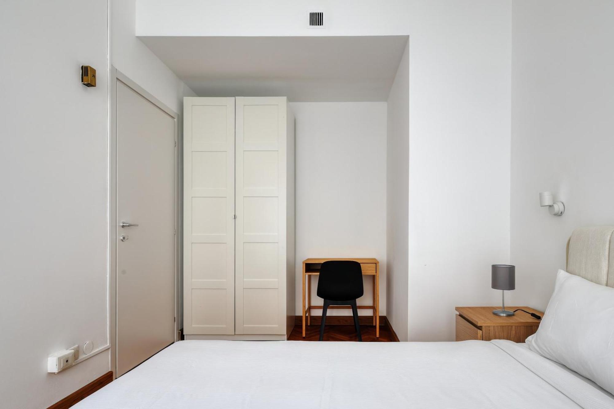 Apartment Joivy Chic 3-bed Flat Near Colonne Di San Lorenzo Mailand