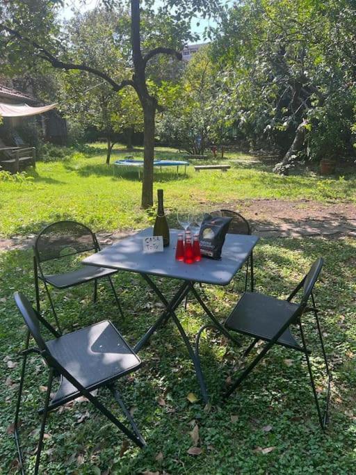 Apartamento Navigli, Caratteristico Milanese