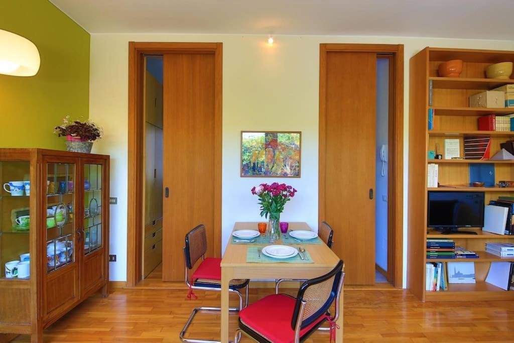 Romantico Attico Con Terrazzo In Centro Apartment *