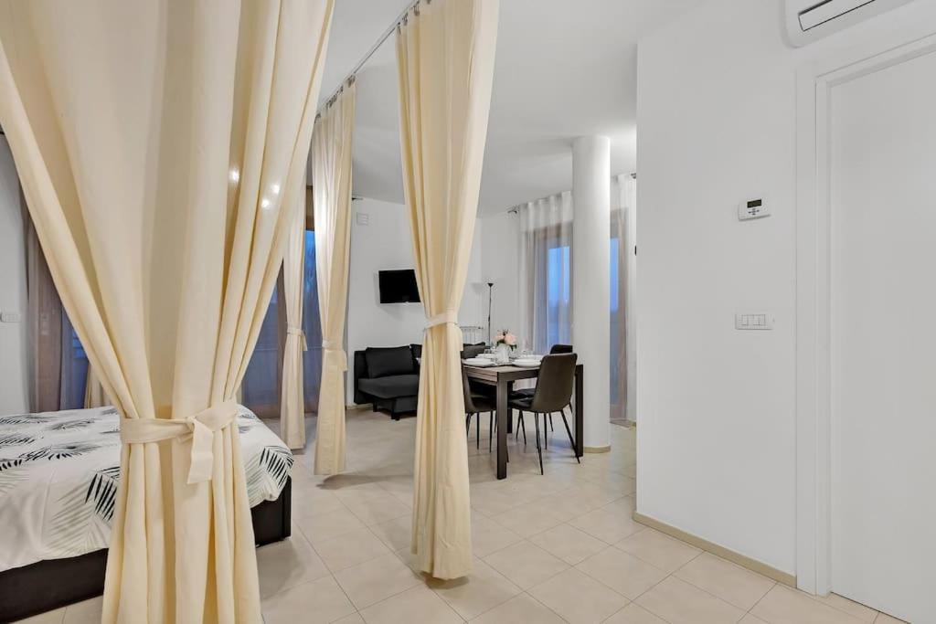 Private Parking-terrace10 Min To Linate Airport * Mailand
