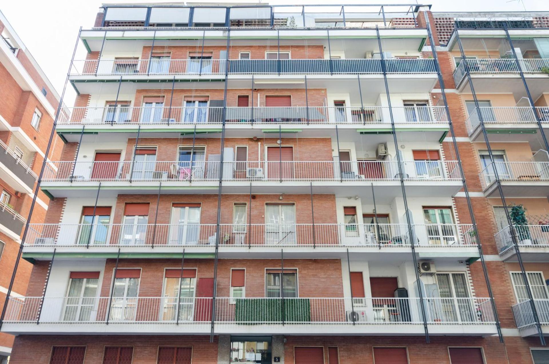 Apartment Vivimi Fiordalisi Stile & Comfort Vicino Metro Mailand
