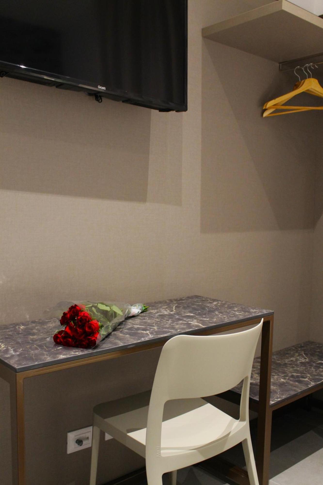 Miki - Mauro Macchi 91 Apartamento