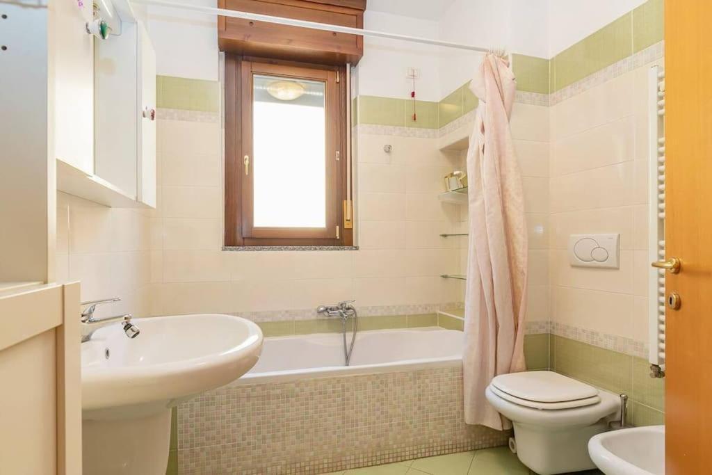 Elegante A 500 Mt Da M4 Con Wifi E Ac Apartamento Milão