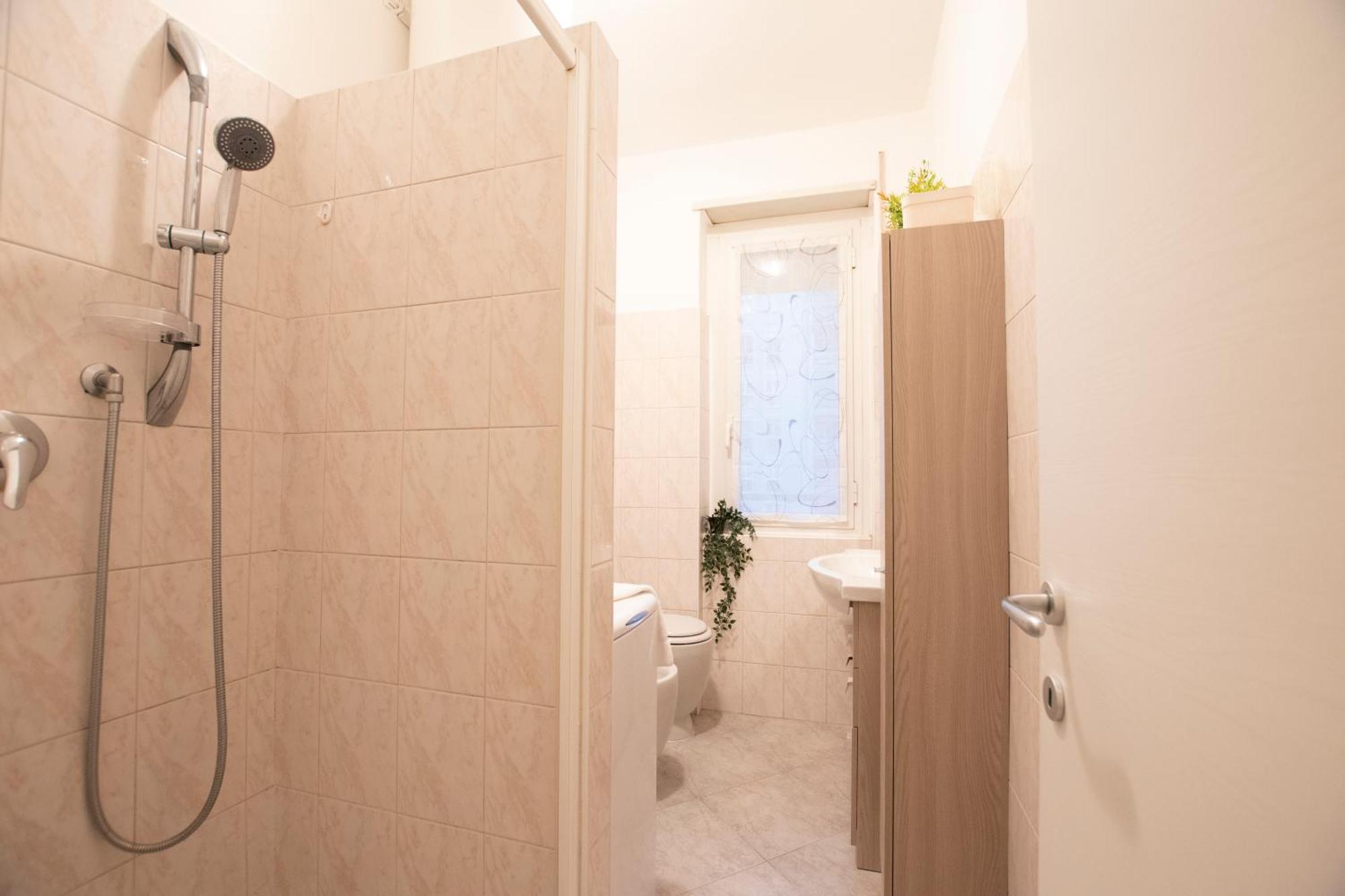 Ihost - Lodi 47 * Mailand