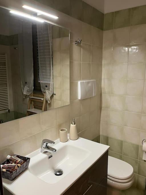 Jane's - Netflix, Wi-fi Apartment *