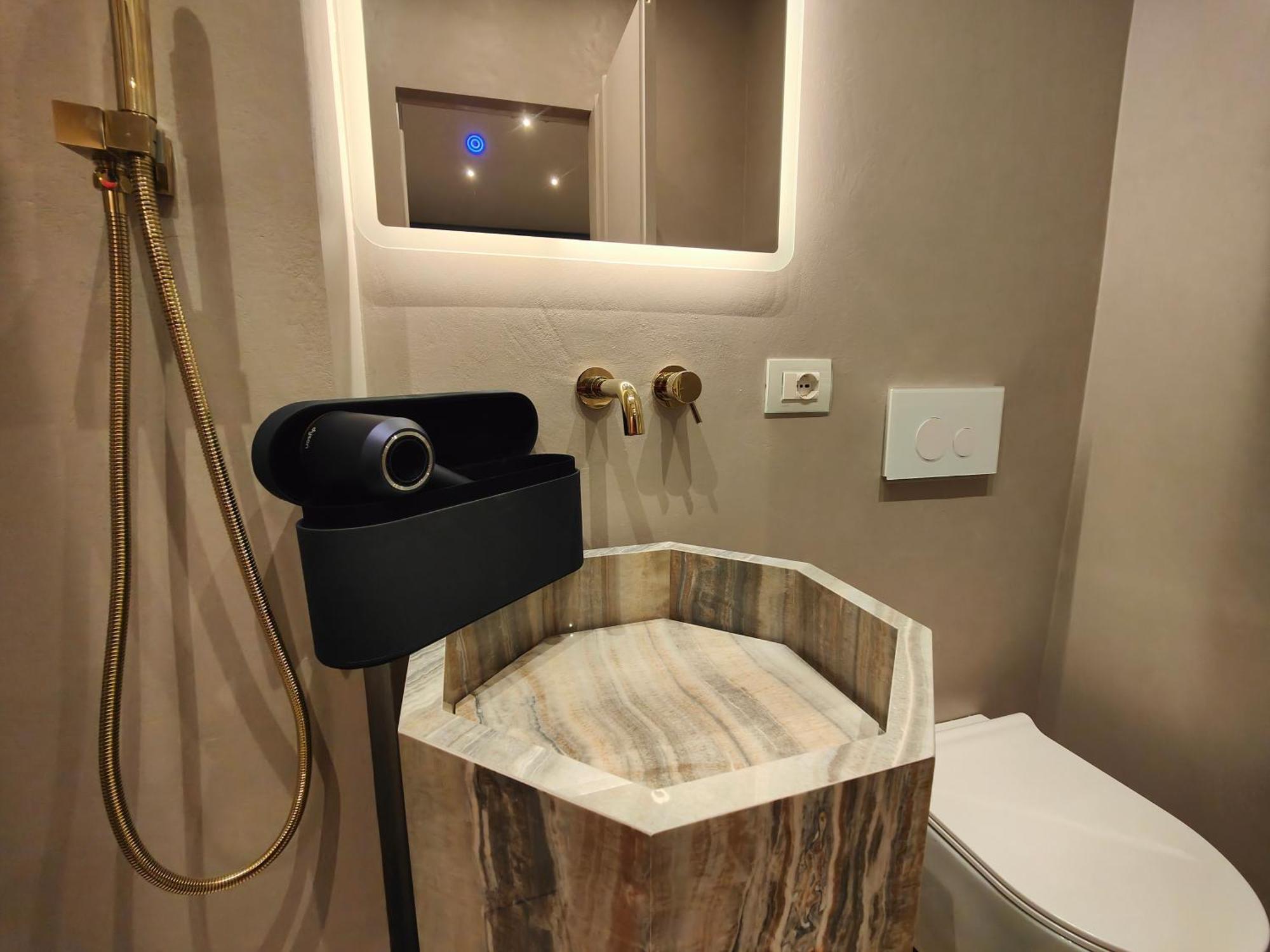 Ottoboni 2a Luxury Penthouse