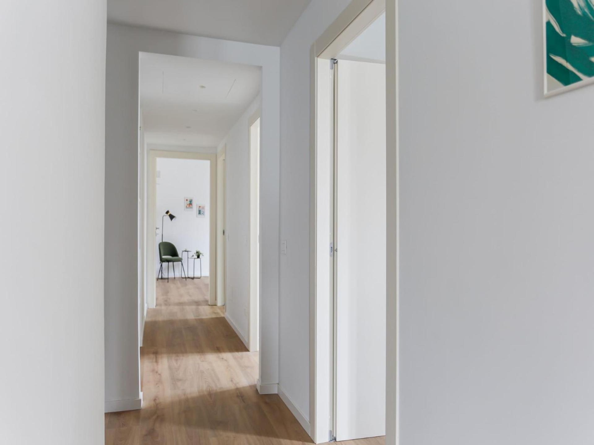 Apartamento The Rent - Spacious And Renovated Two-bedroom Downtown Milão