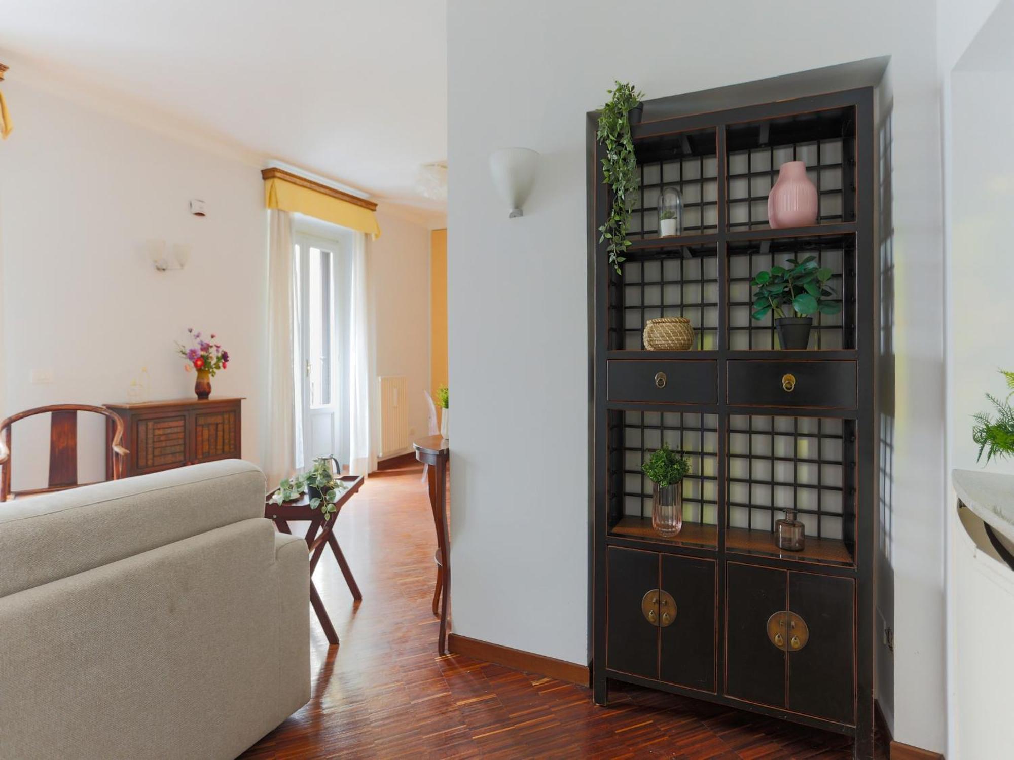 The Best Rent - Spacious One-bedroom Near The Columns Of San Lorenzo * Milão