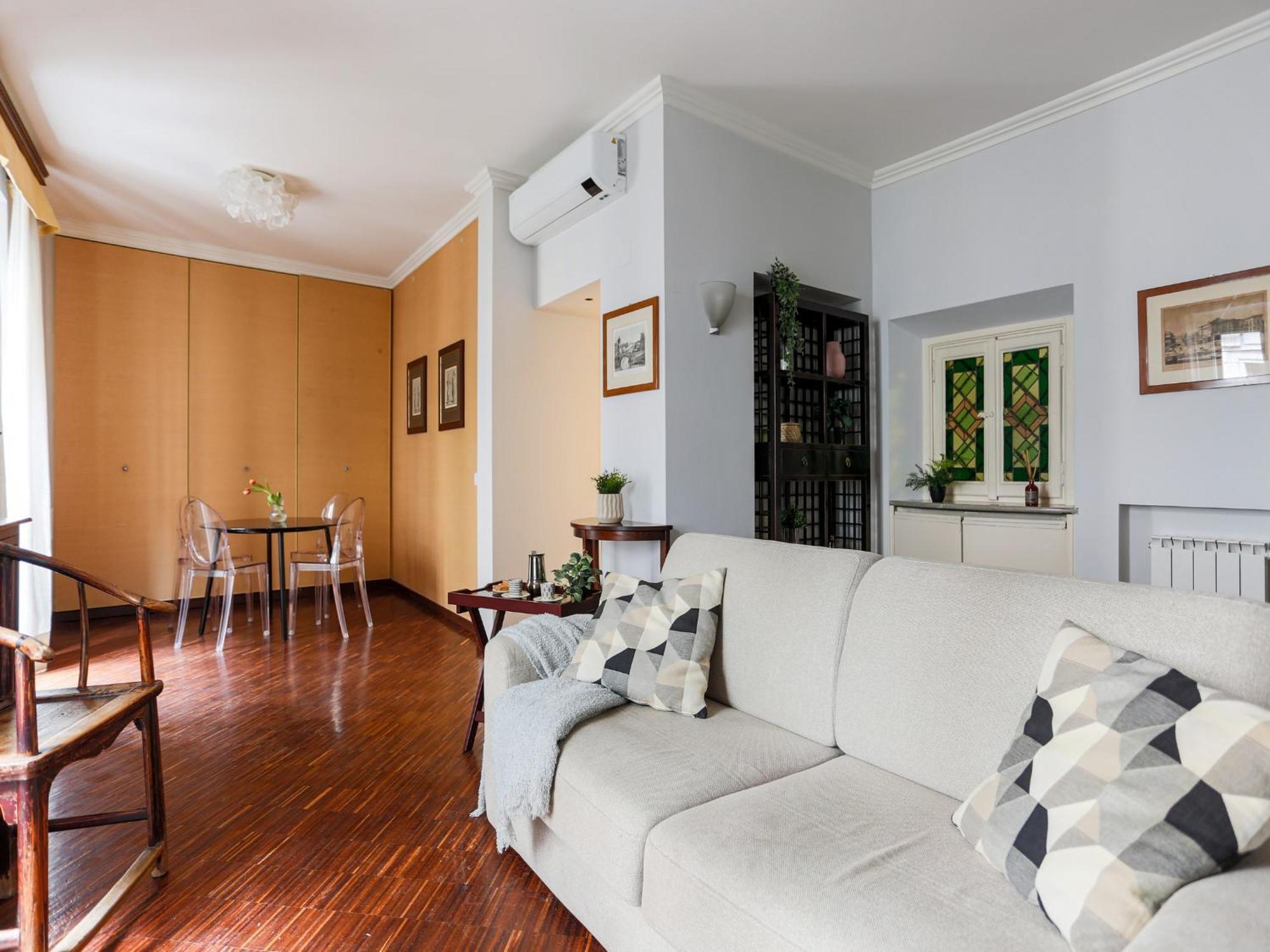 Apartamento The Best Rent - Spacious One-bedroom Near The Columns Of San Lorenzo Milão