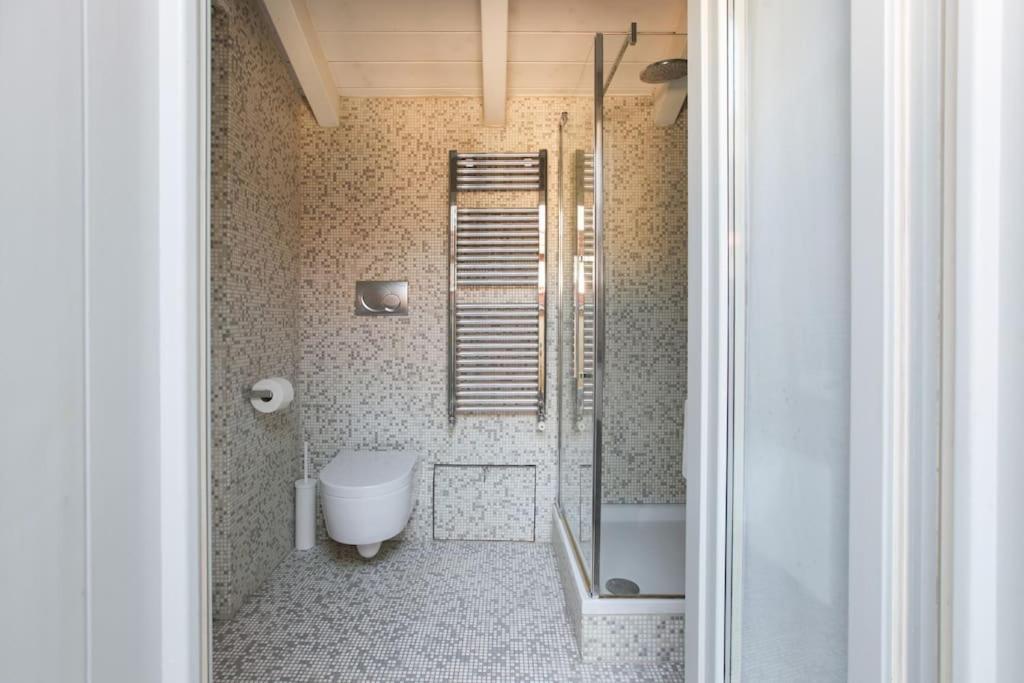 Hacca Collection - Open Space In Porta Ticinese Mailand