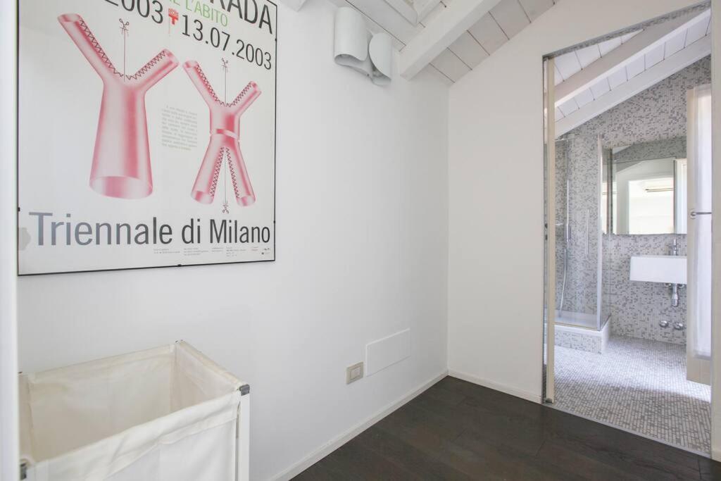 Hacca Collection - Open Space In Porta Ticinese Mailand