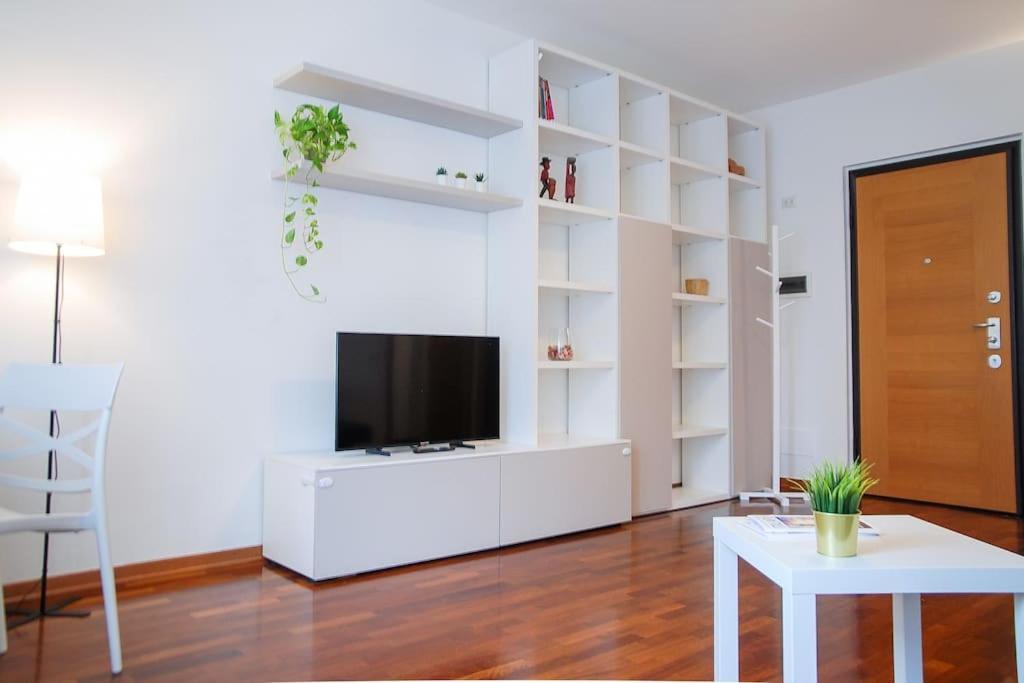 & Pet - Trilocale Promenade Santa Giulia Apartment