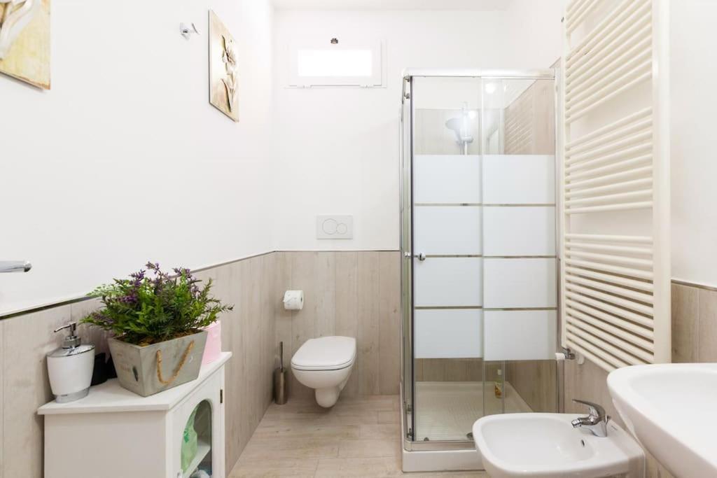 Elegant Triplex Townhouse With Luxe Terrace * Mailand