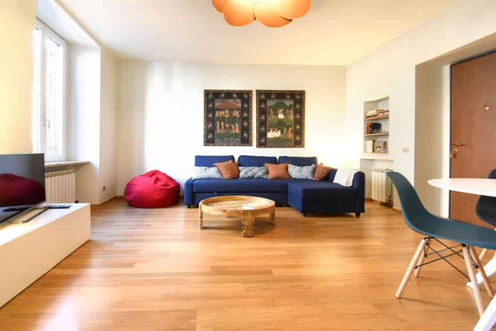 Apartment Porta Genova Bilocale Di Charme