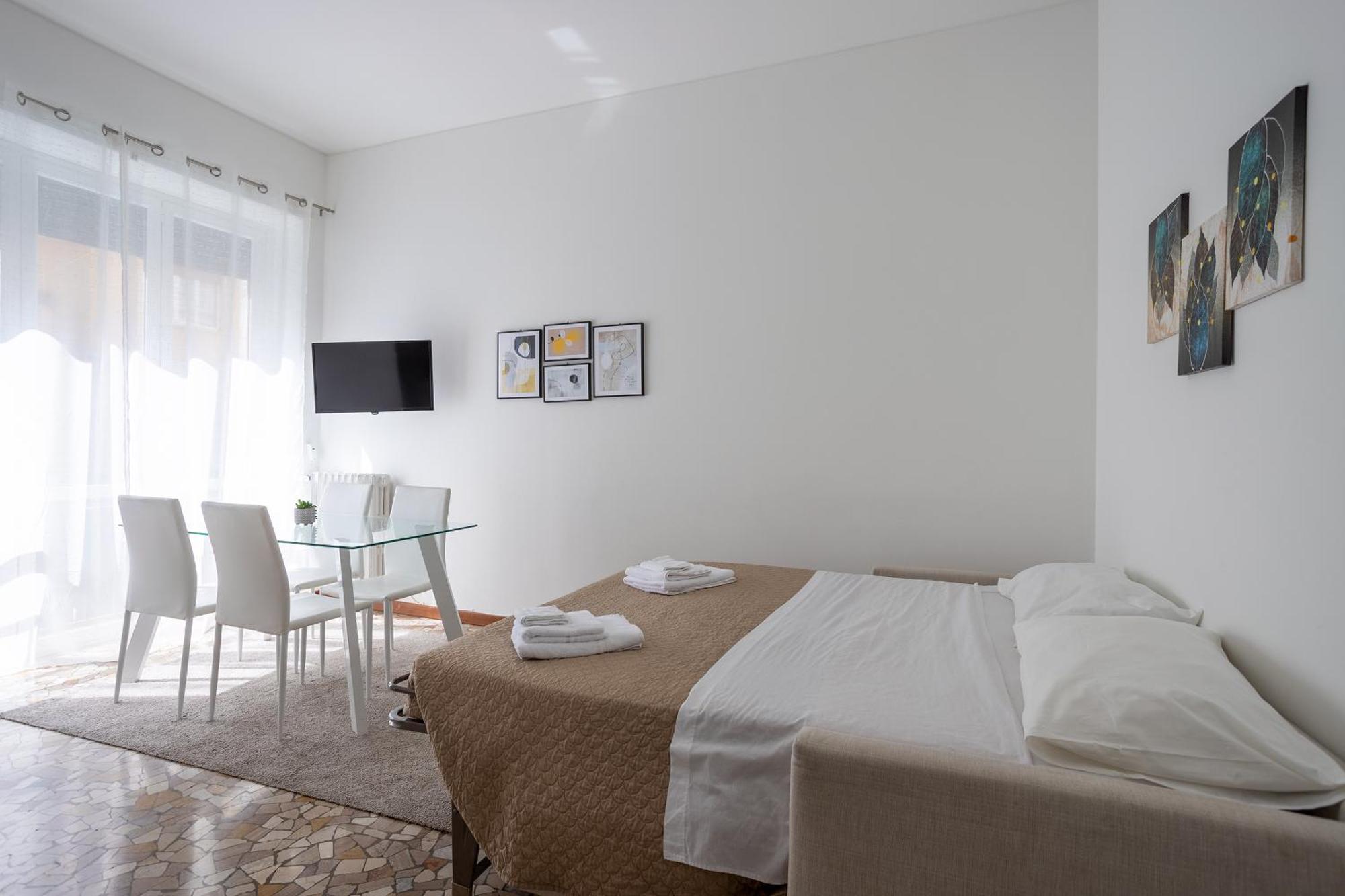 Cesare's Nest - Super Position Apartment Milan