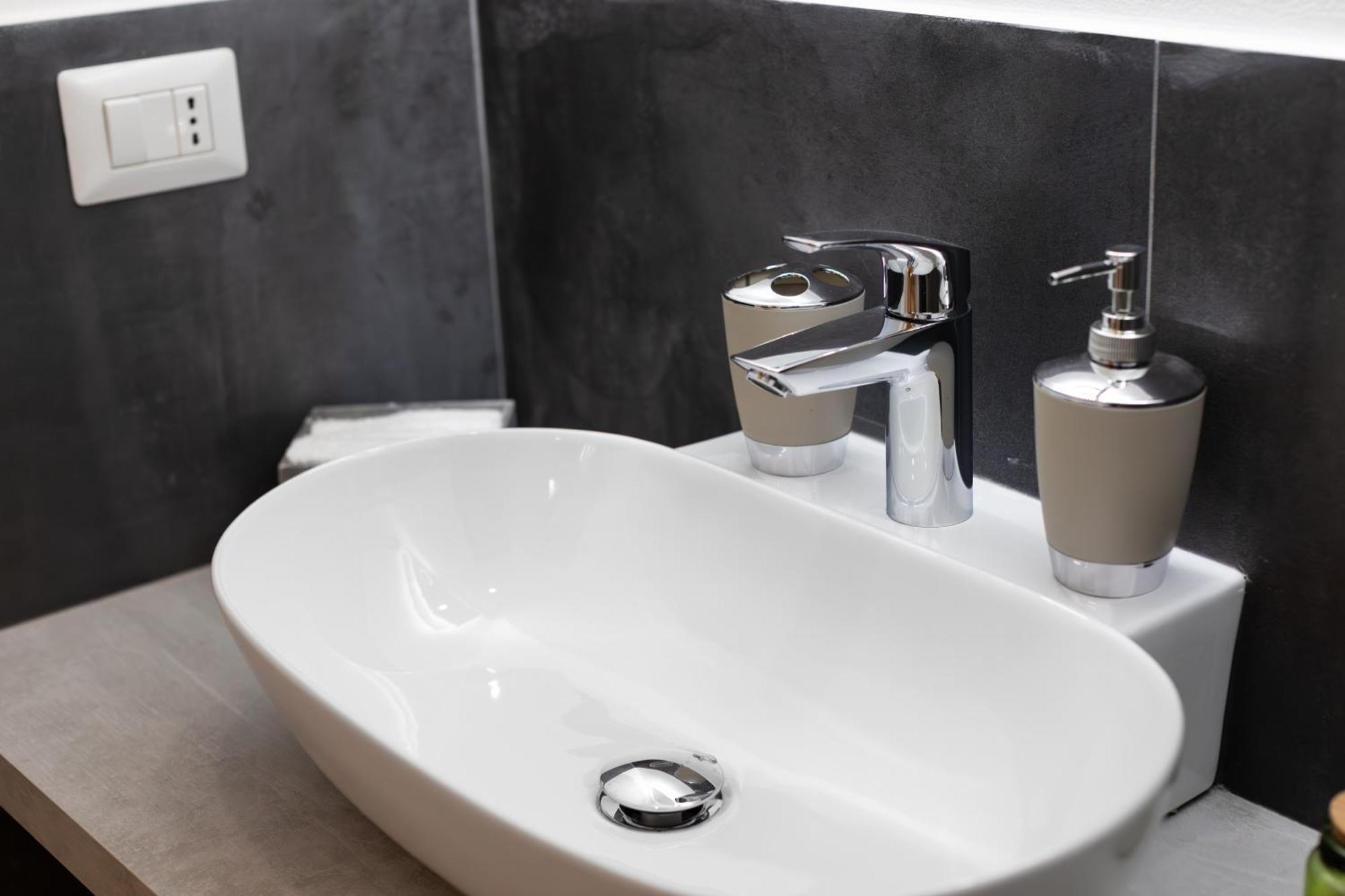 Apartamento Fondazione Prada-navigli 15 Minutes To Duomo By Metro Milão