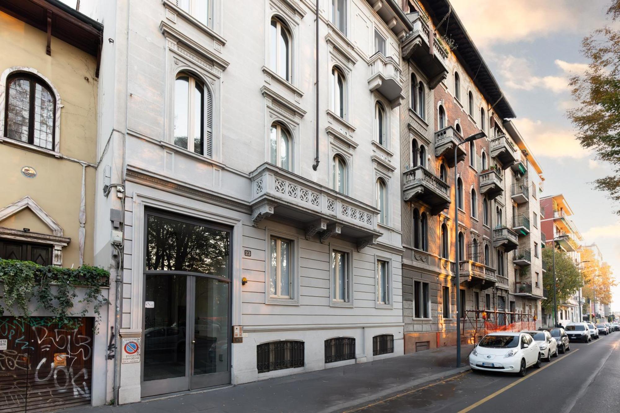 Apartment Fondazione Prada-navigli 15 Minutes To Duomo By Metro Milan