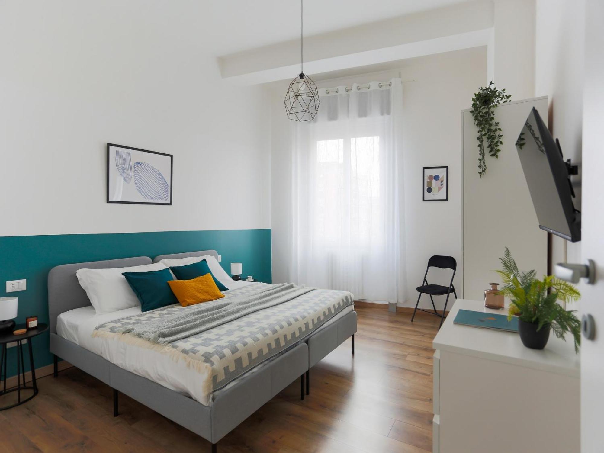 The Rent - Cozy Two-bedroom Near Colonne S Lorenzo * Milão