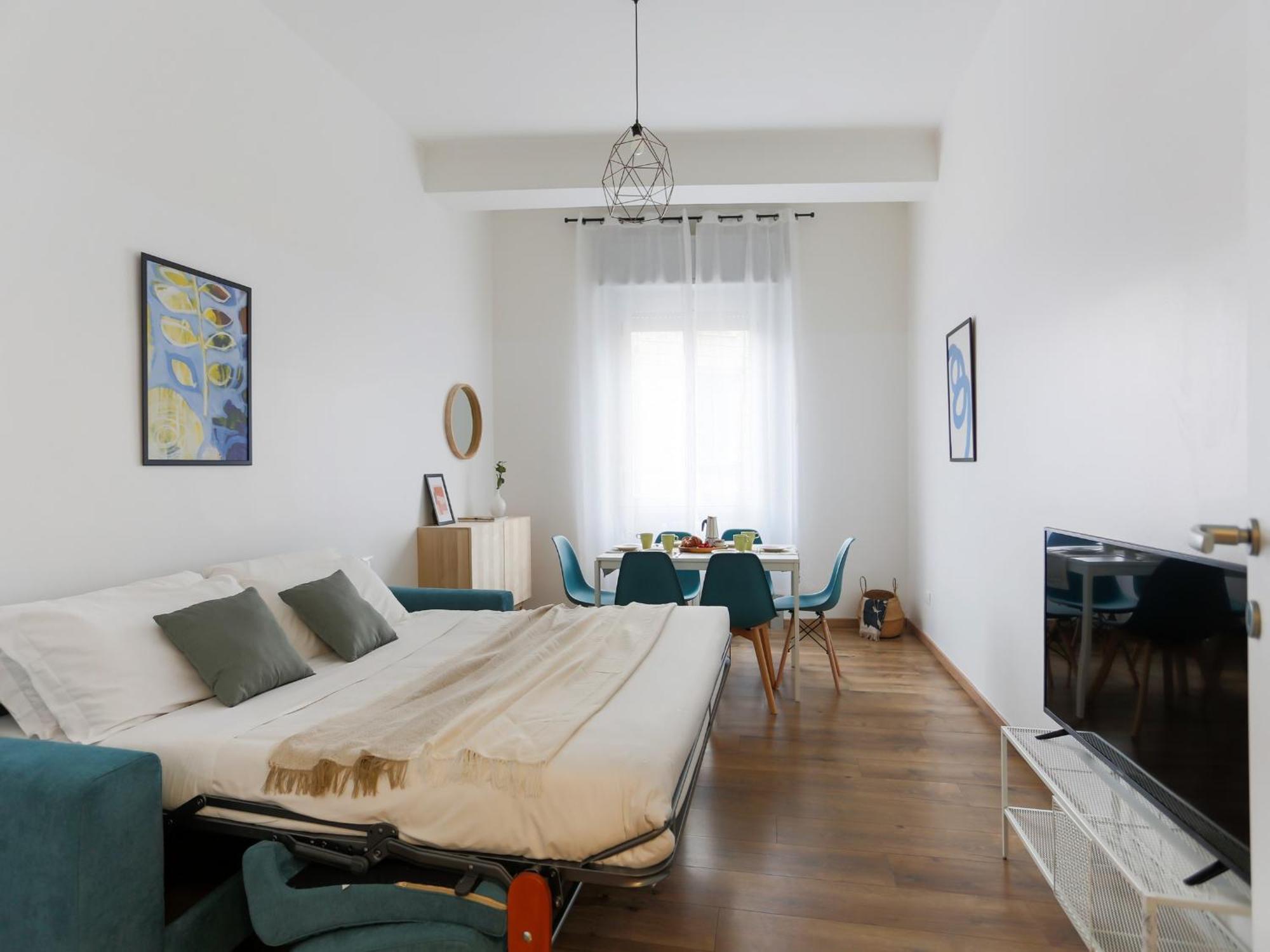 Apartment The Rent - Cozy Two-bedroom Near Colonne S Lorenzo *