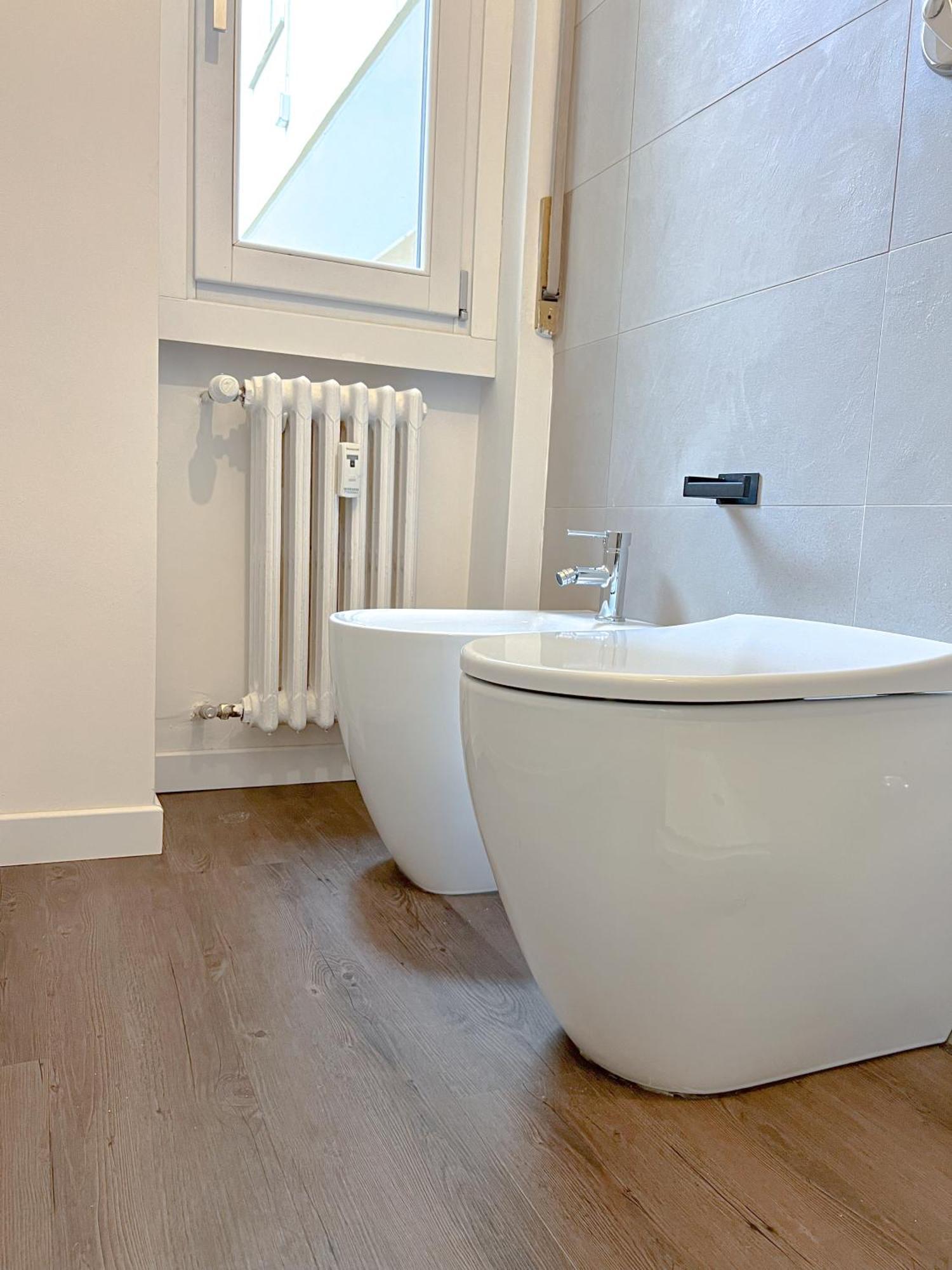 The Boutique - Navigli Canals