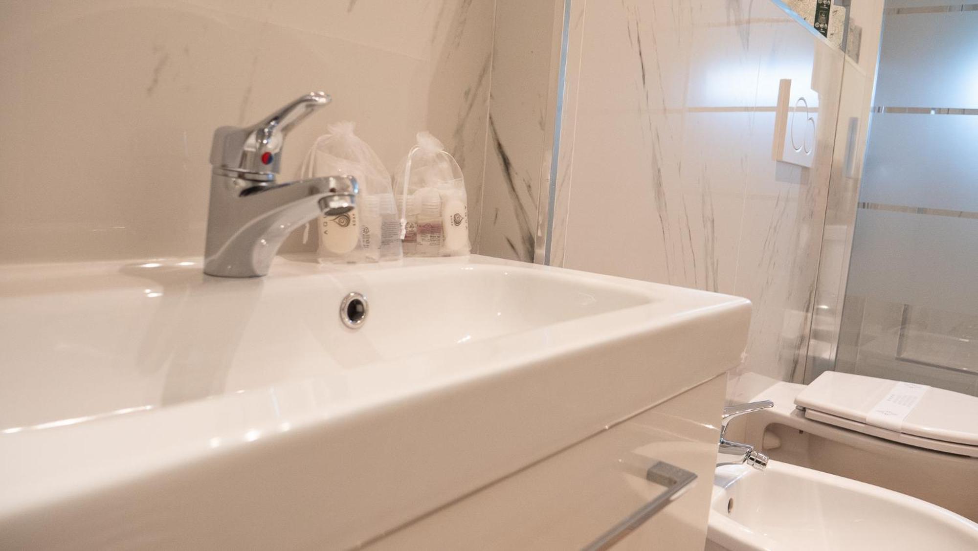 Prestige Boutique Homes-design Disctict Apartment *