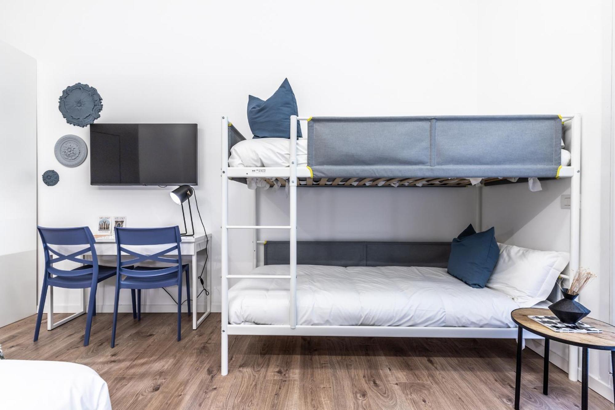 Stayeasy Quadronno33 - 3 Bedrooms, 2 Baths - Duomo Walking Distance Mailand