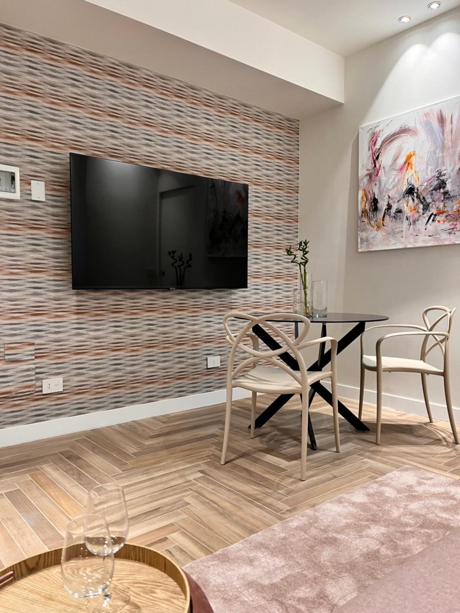Yls Luxury 2 Apartment