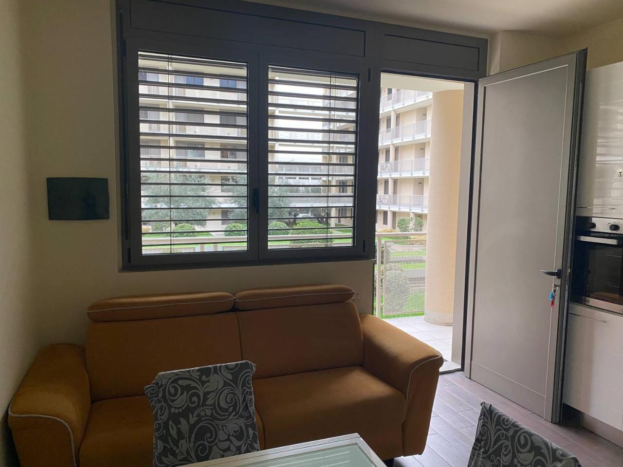 Apartment Strategico E Comodo: Bovisa
